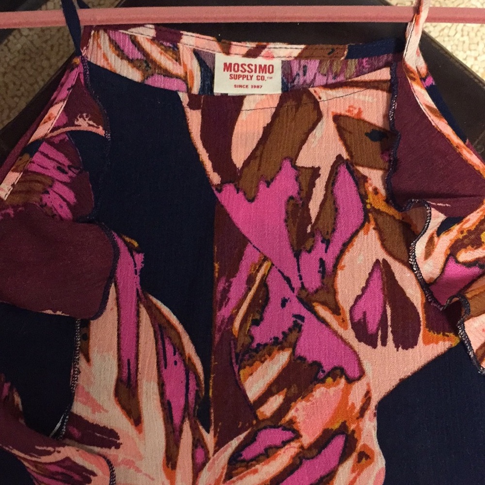 Mossimo Ruffle Tank Split back. Bright/Bold Print - Picture 7 of 7